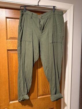 Old Navy Olive Green Ankle Gauze Utility Pants